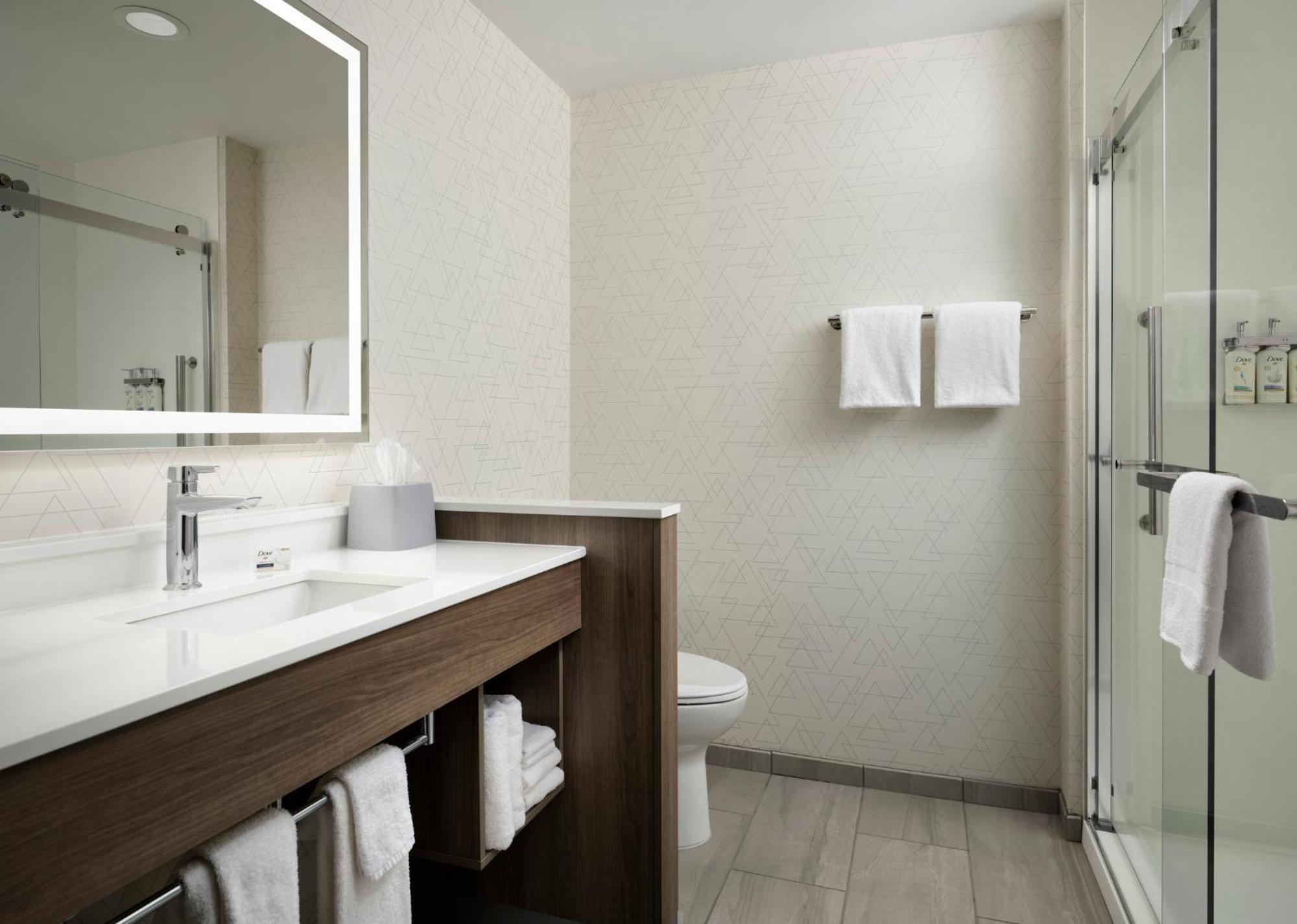 Holiday Inn Express & Suites Lima By Ihg Esterno foto